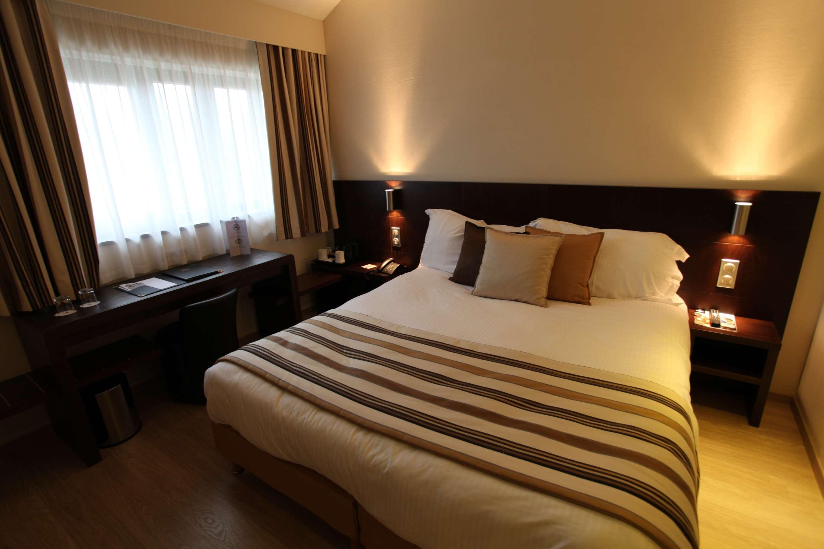 Best Western Plus Hotel Des Francs Soissons Esterno foto